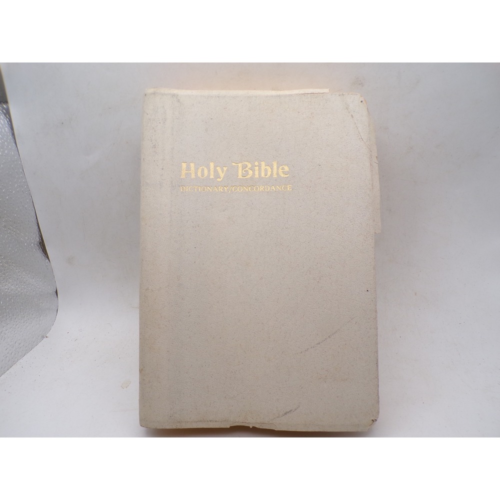 World Bible Publishers Holy Bible King James Version Dictionary Concordance Whit